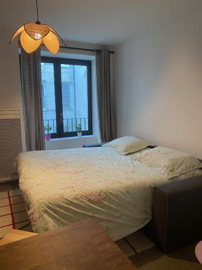 Joli Petit Nid Douillet En Centre Ville La Rochelle  Exterior foto