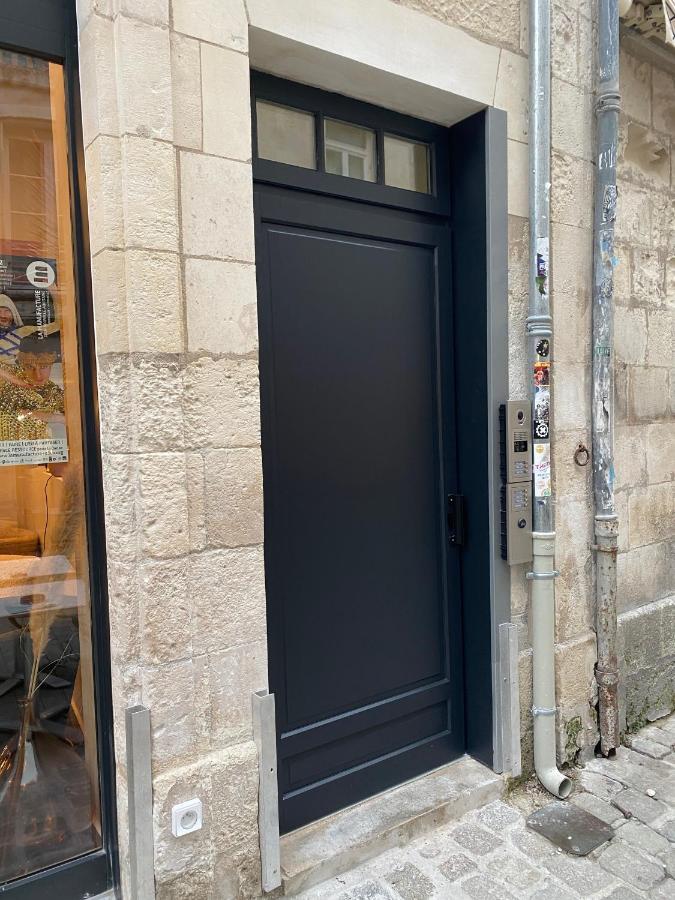 Joli Petit Nid Douillet En Centre Ville La Rochelle  Exterior foto